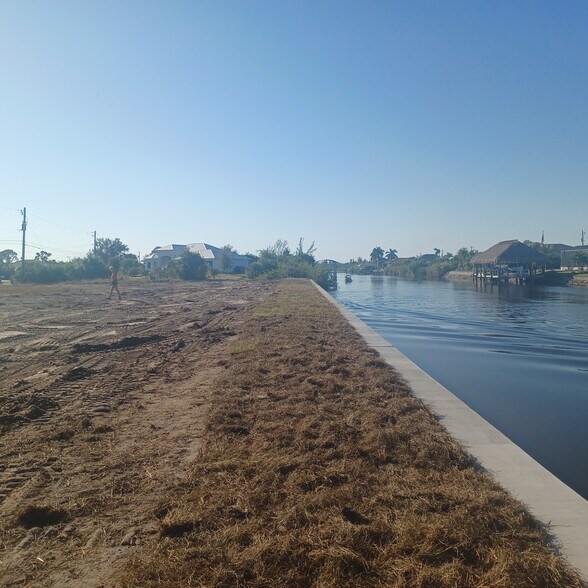 Primary Photo Of ,  Unknown For Sale