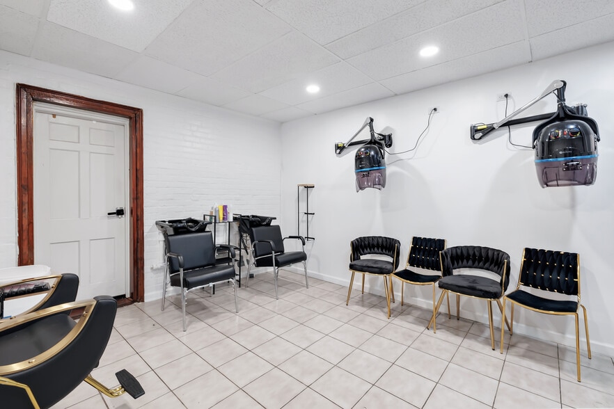 More Photos Of 6 Woodward Ave, Norwalk General Retail For Sale