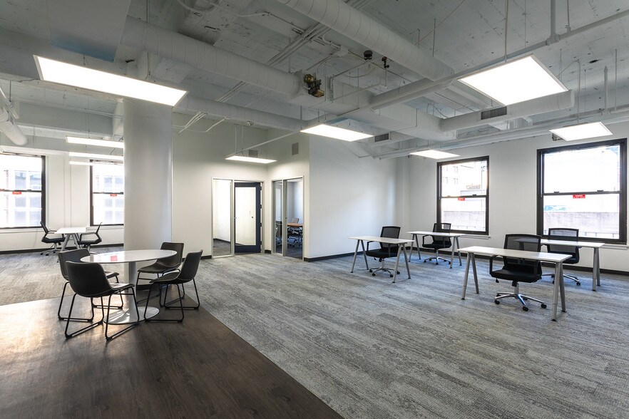 More Photos Of 15 S 9th St, Minneapolis Office For Lease