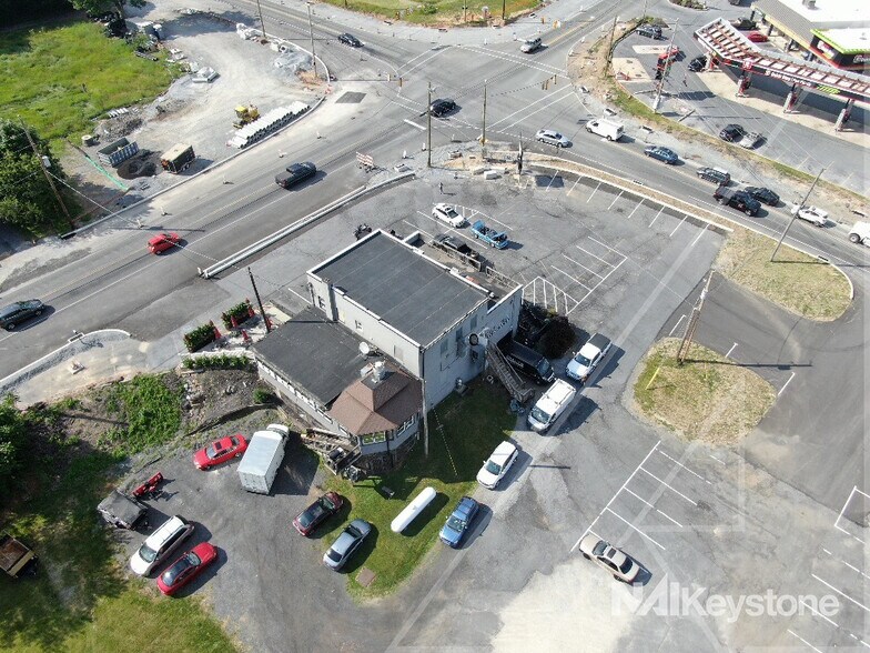 More Photos Of 3341 Pricetown Rd, Fleetwood Freestanding For Sale