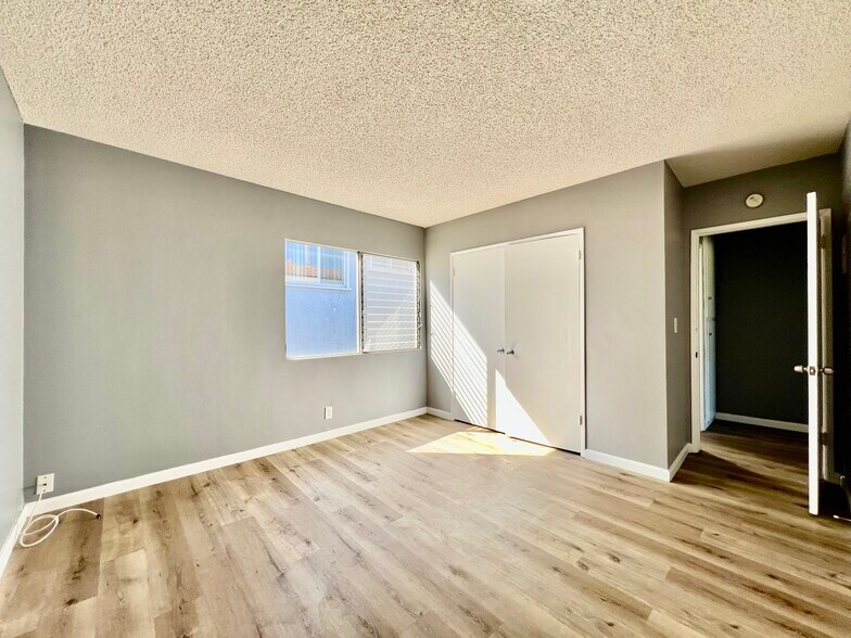 More Photos Of 638 Grant St, Santa Monica Apartments For Sale