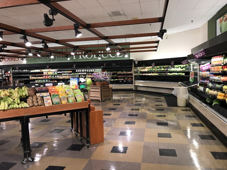 More Photos Of 761 E Wilson Blvd, Hagerstown Unknown For Lease