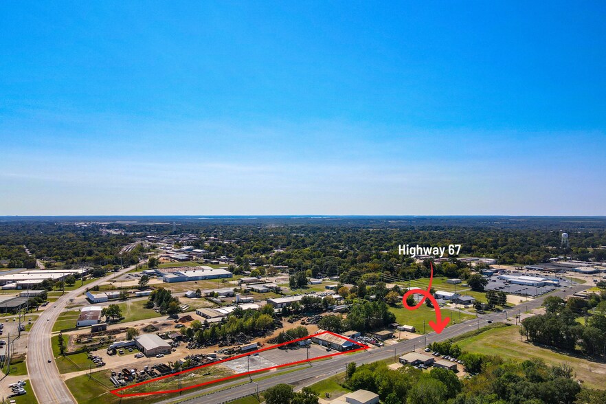 More Photos Of 416 E 16th St, Mount Pleasant Restaurant For Sale