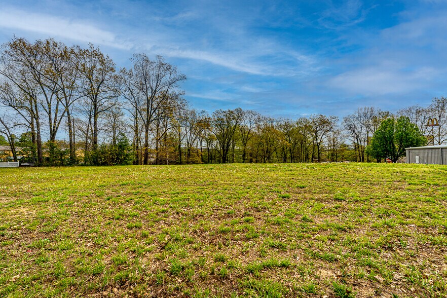 More Photos Of 3.67 Acres Melrose Street, Jonesboro Land For Sale