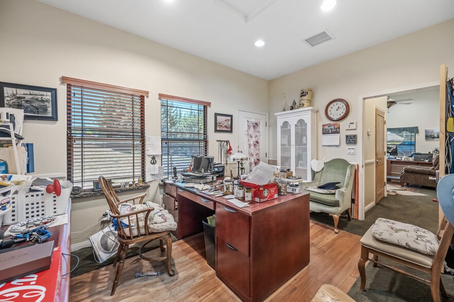 More Photos Of 3112 Willow Creek Rd, Prescott Carwash For Sale