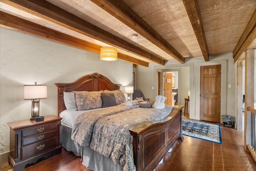 More Photos Of 9440 GA-52, Chatsworth Hospitality For Sale