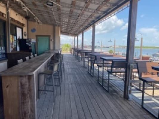 More Photos Of 111 23rd St, Galveston Bar For Lease