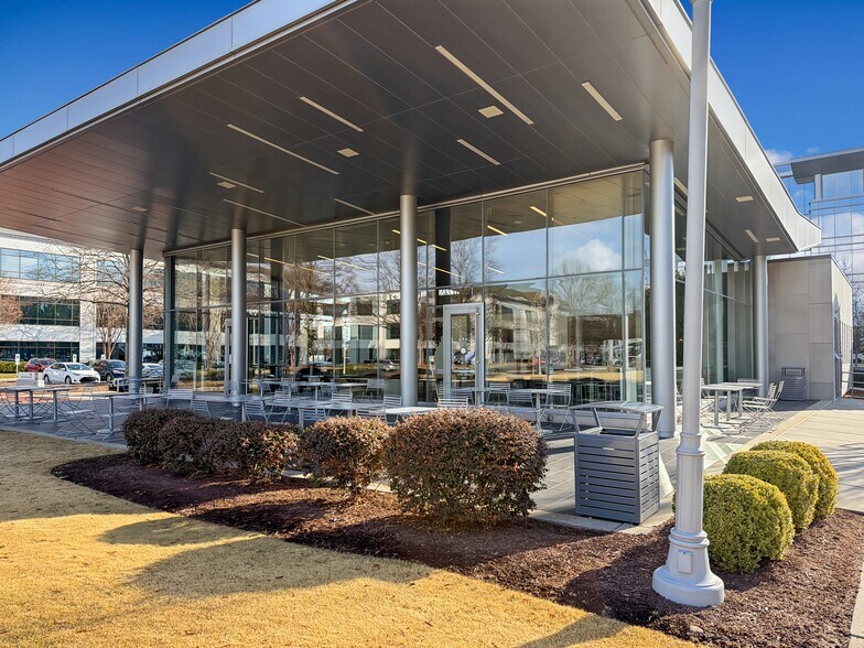 More Photos Of 5000 Centregreen Way, Cary Coworking Space
