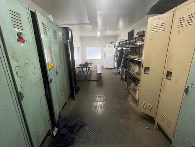 More Photos Of 152 Industrial Loop, Staten Island Auto Repair For Sale