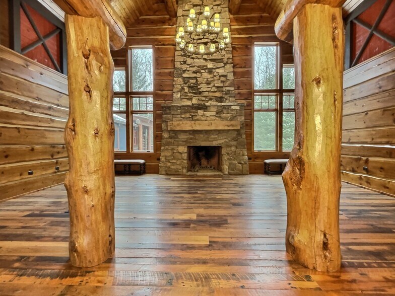 More Photos Of 5771 US Highway 45, Land O Lakes Office For Sale