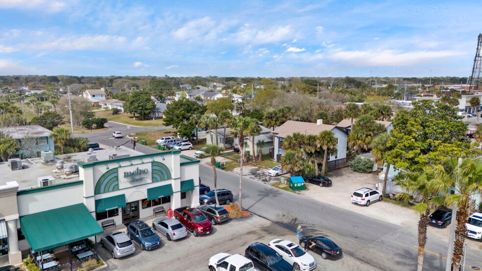 More Photos Of 315 15th Ave N, Jacksonville Beach Apartments For Sale