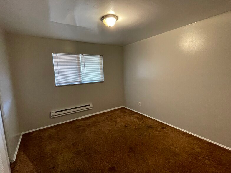 More Photos Of 14141 Pfent St, Detroit Apartments For Sale