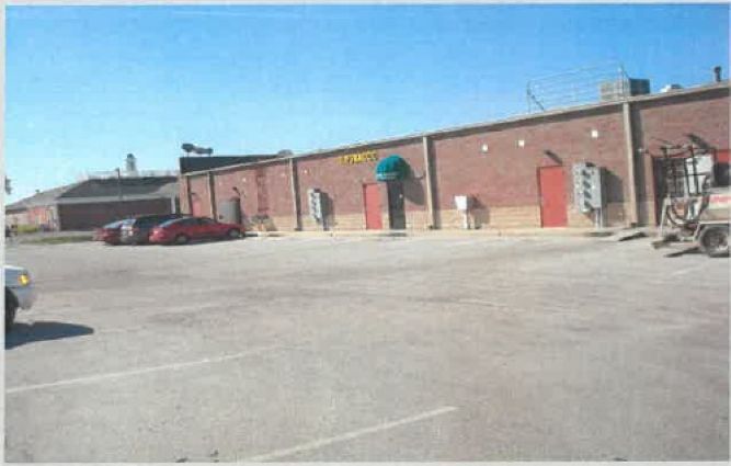 More Photos Of 1111-1216 N Main St, Bowling Green Unknown For Lease