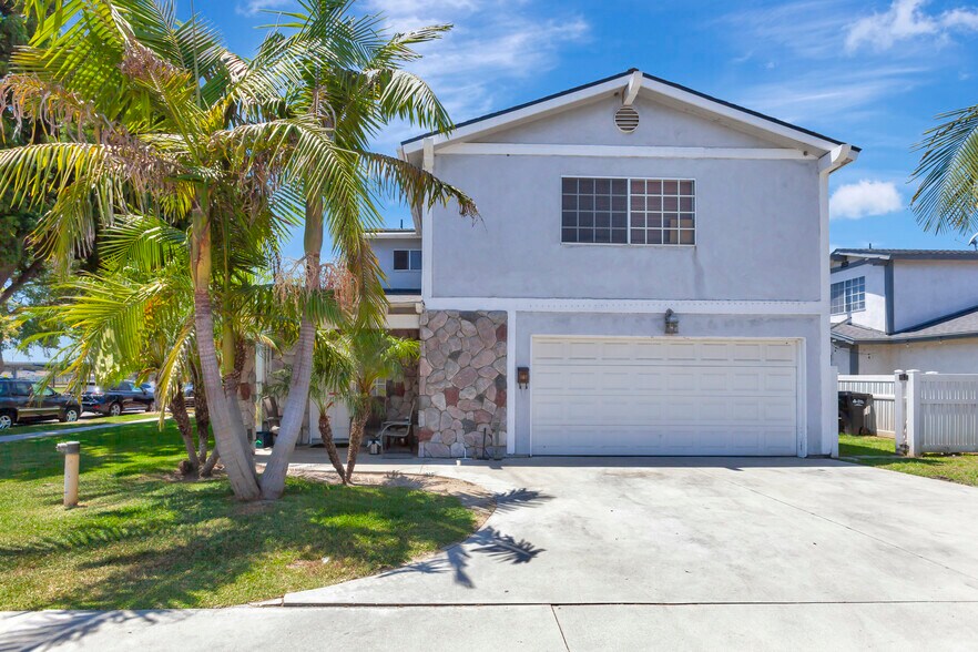 More Photos Of 12731 Barlin Ave, Downey Apartments For Sale