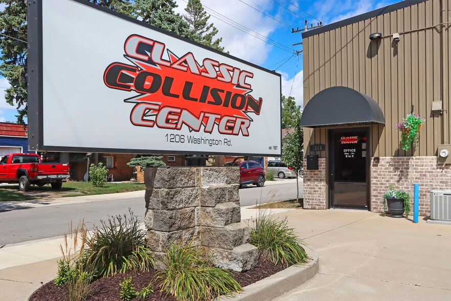 More Photos Of 1206 Washington Rd, Kenosha Auto Repair For Sale