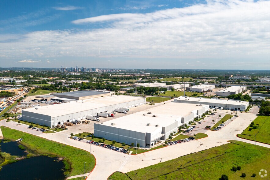 More Photos Of 6320 E Stassney Ln, Austin Industrial For Sale