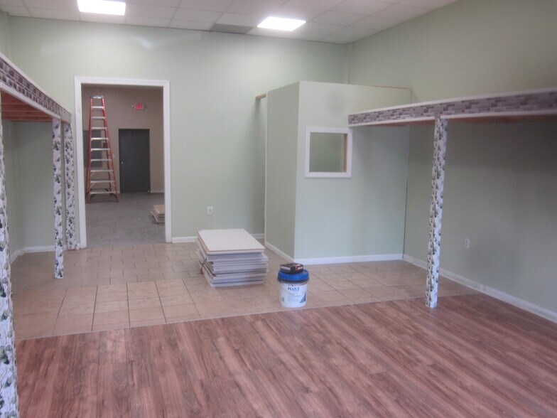 More Photos Of 620 Clinton Ave, Piscataway General Retail For Sale