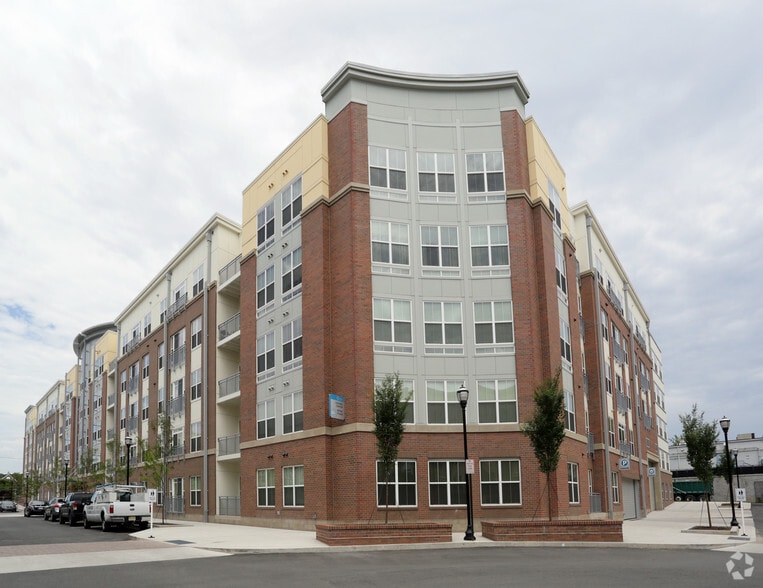 More Photos Of 5760 Dow Ave, Alexandria Apartments For Lease
