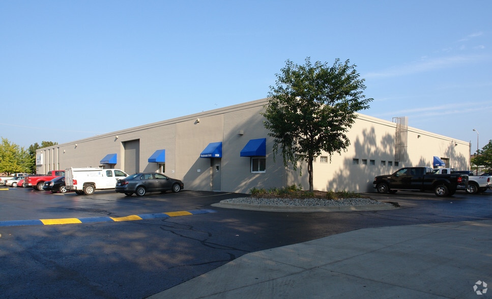 More Photos Of 1935-1939 S Industrial Hwy, Ann Arbor Light Manufacturing For Lease