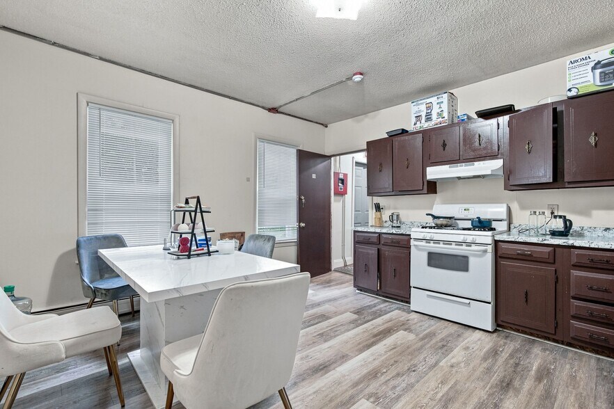 More Photos Of 32 Northeast St, Woonsocket Apartments For Sale