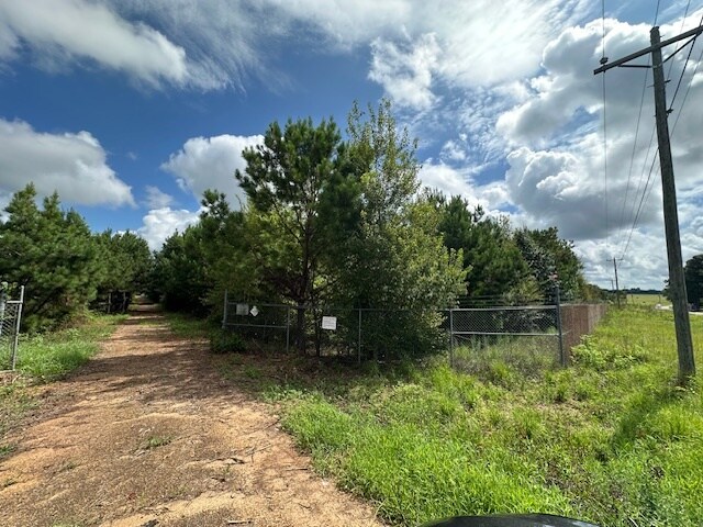 More Photos Of 940 Jones Corner Rd, Titus Land For Sale