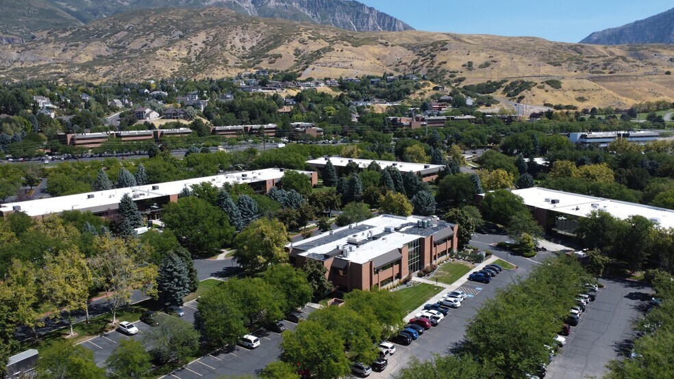 More Photos Of 500-560 E Timpanogos Cir, Orem Coworking Space