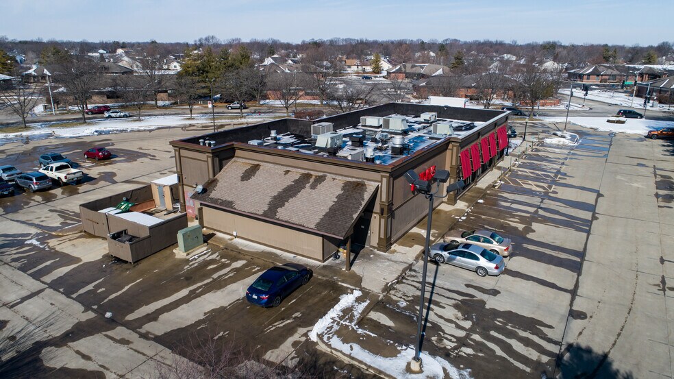 More Photos Of 2100 W White Oaks Dr, Springfield Restaurant For Sale