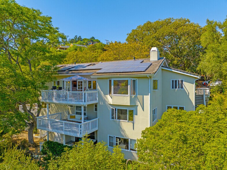 More Photos Of 543 1/2 Arroyo Ave, Santa Barbara Apartments For Sale