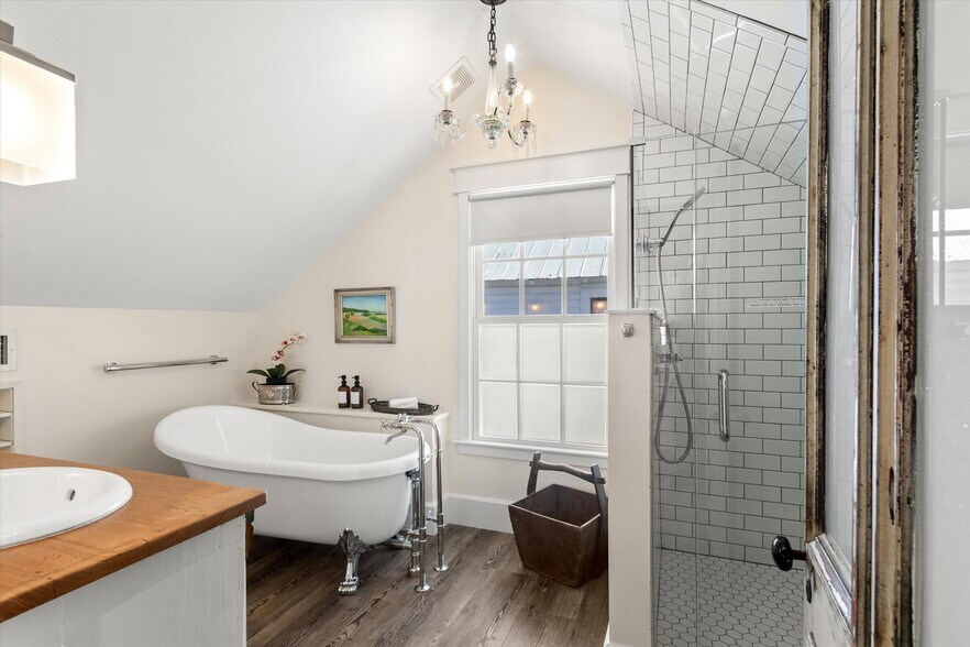 More Photos Of 16 Locust St, Saint Augustine Specialty For Sale