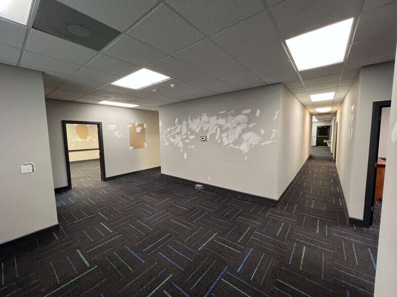 More Photos Of 213 Industrial Blvd, Tullahoma Industrial For Sale