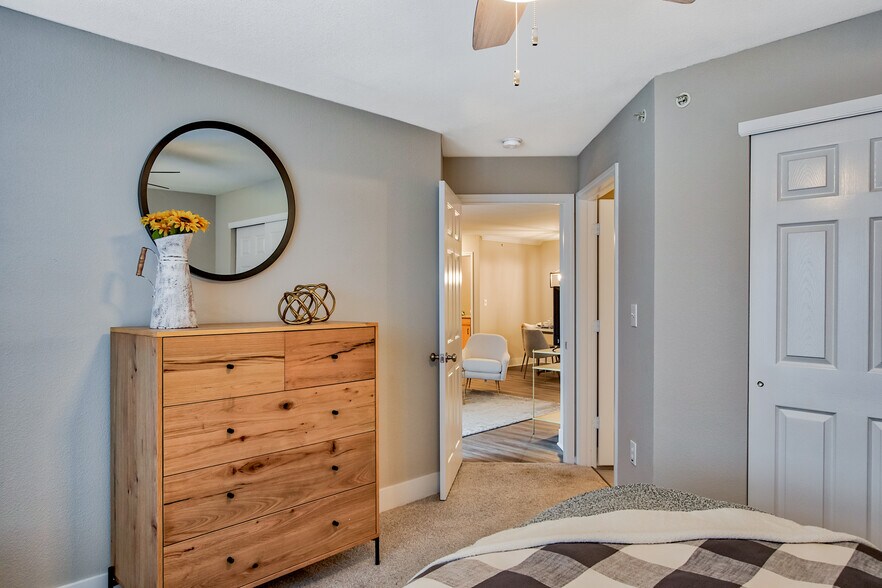 More Photos Of 400 Legends Terrace Dr, Eureka Apartments For Sale