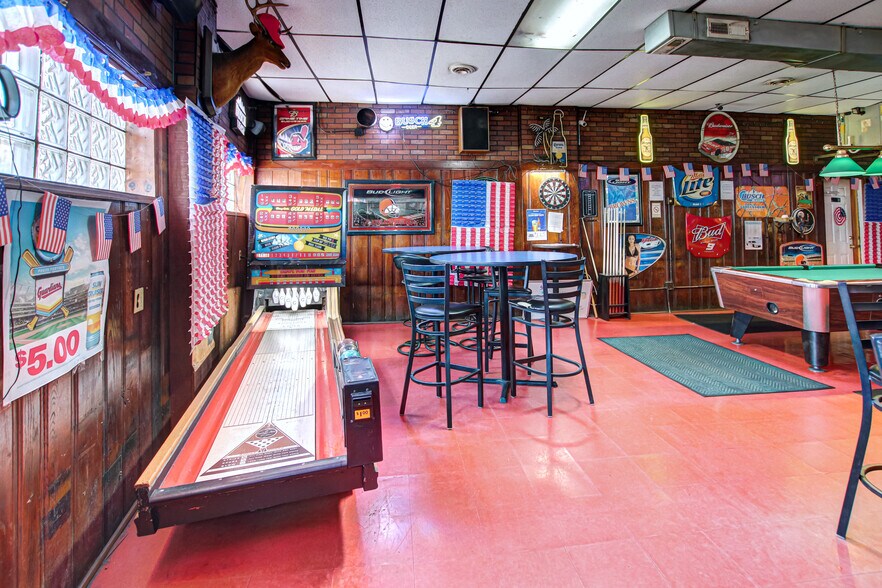 More Photos Of 6602 Harvard Ave, Cleveland General Retail For Sale