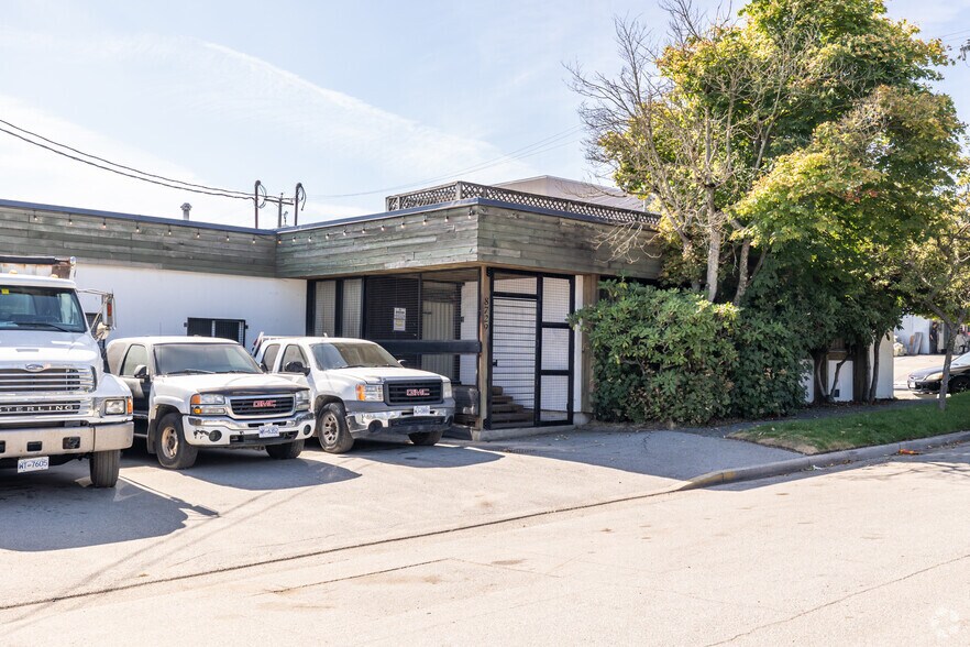 Primary Photo Of 8729 Aisne St, Vancouver Warehouse For Sale