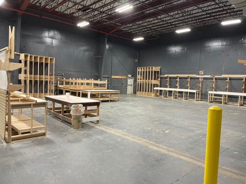 More Photos Of 4865 Arthur Kill Rd, Staten Island Warehouse For Sale