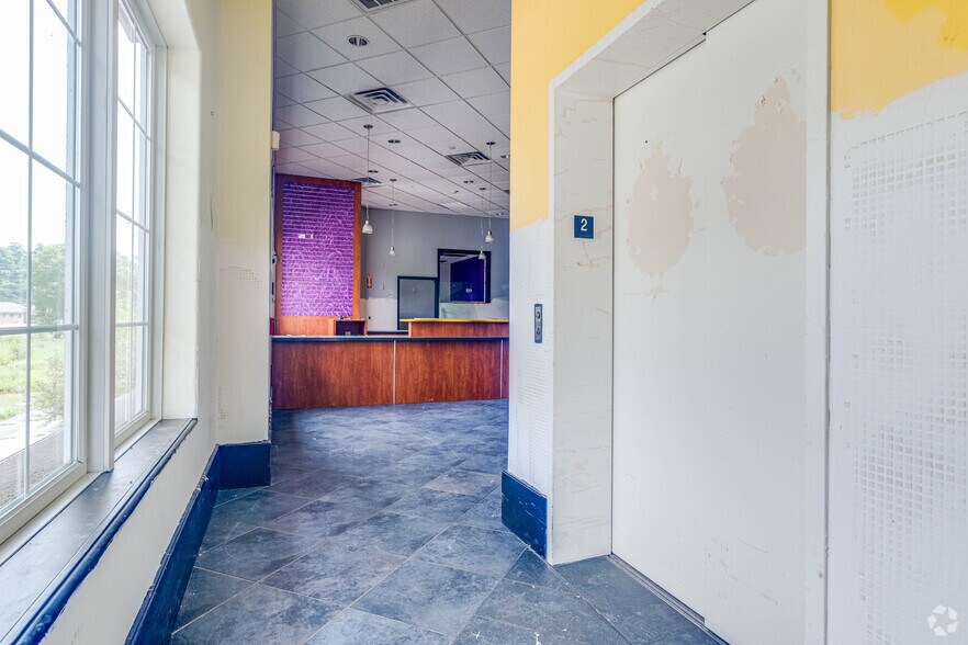 More Photos Of 22 US Highway 6, Port Jervis General Retail For Lease