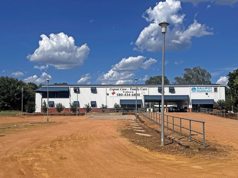 More Photos Of 213 E Main St, Calera General Retail For Sale