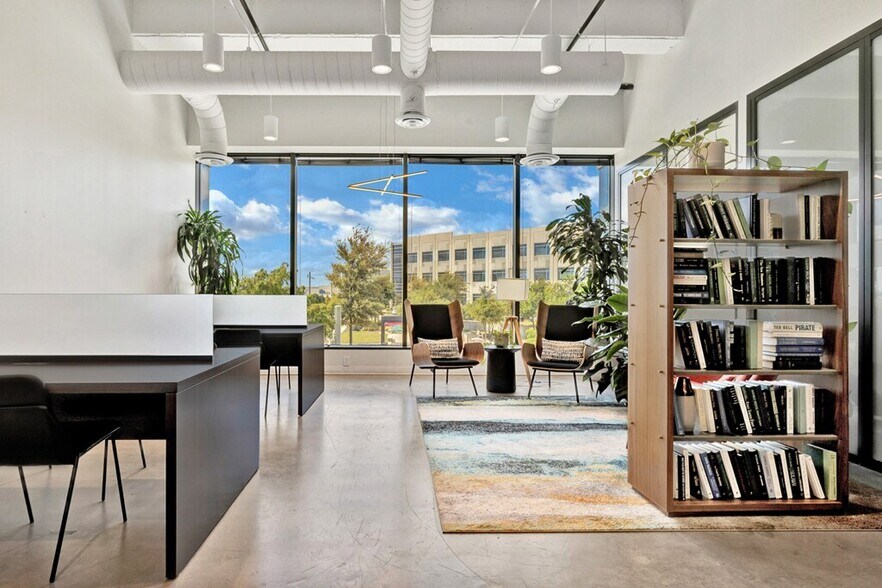More Photos Of 3201 Dallas Pky, Frisco Coworking Space