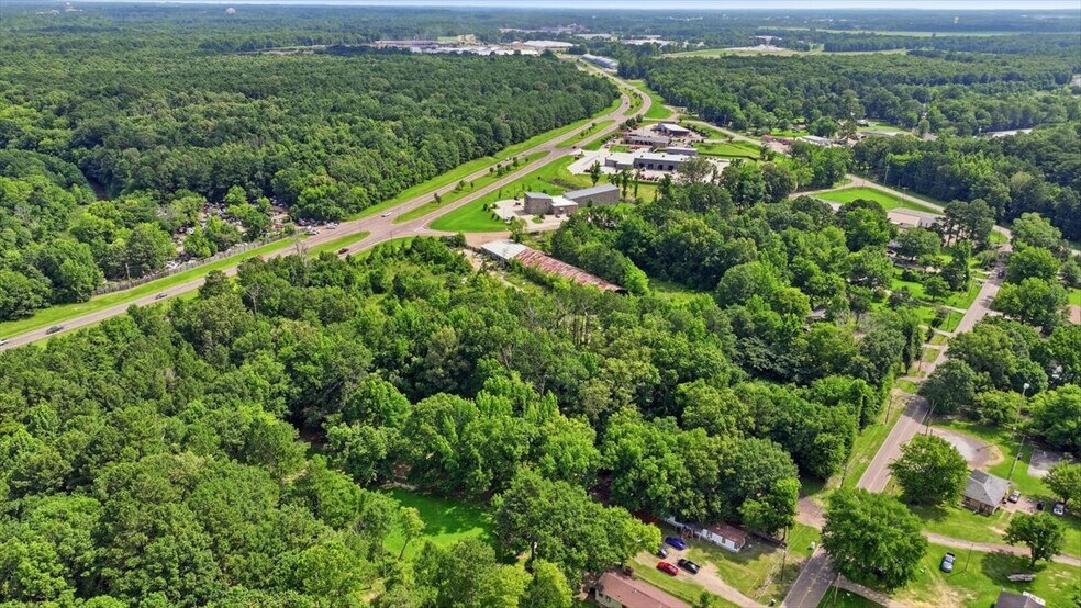 More Photos Of 654 Caseys Ln, Flowood Specialty For Sale
