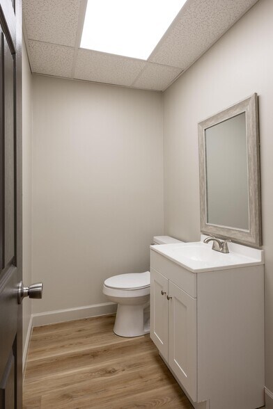 More Photos Of 175 NW Sequoia Rd, Cleveland Warehouse For Lease