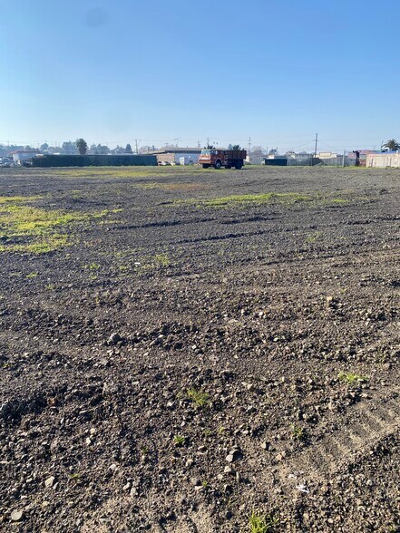 More Photos Of 1401 Lemon St, Vallejo Land For Lease