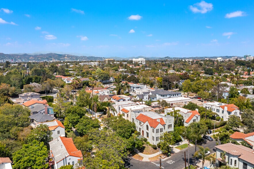 More Photos Of 1040 S Longwood Ave, Los Angeles Apartments For Sale