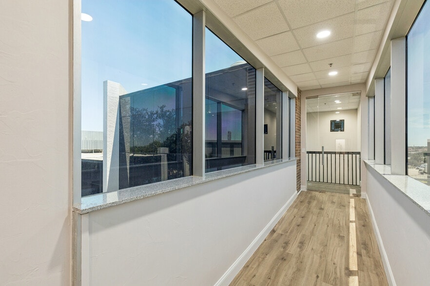 More Photos Of 4320 N Belt Line Rd, Irving Coworking Space