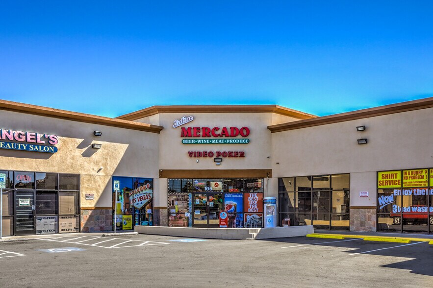 More Photos Of 2885 E Charleston Blvd, Las Vegas Freestanding For Lease