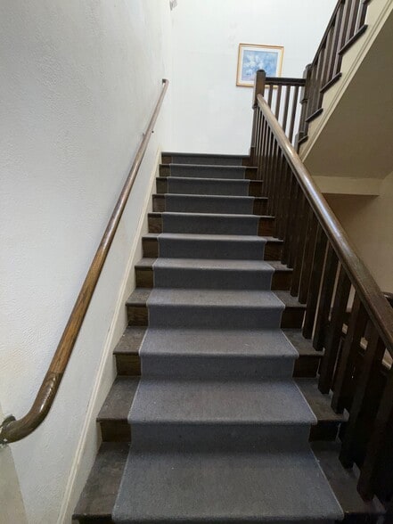 More Photos Of 25 Hartford St, Rumford Apartments For Sale