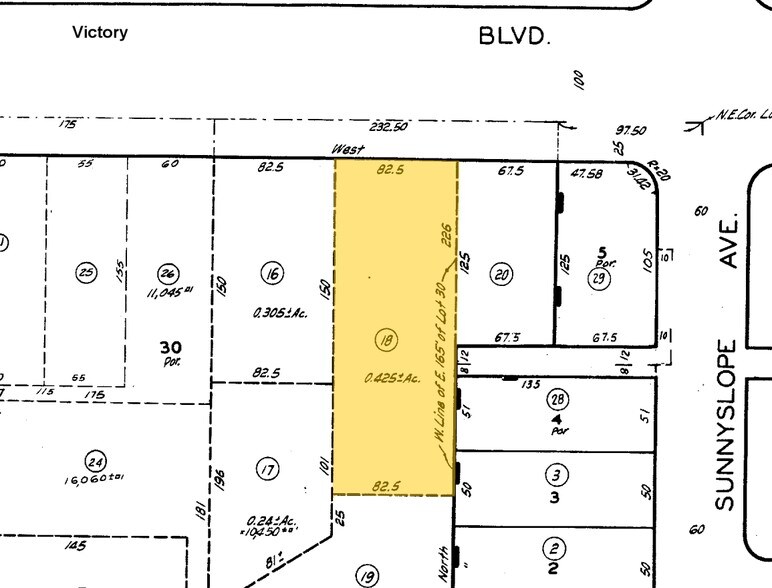 More Photos Of 13520 Victory Blvd, Van Nuys Apartments For Sale