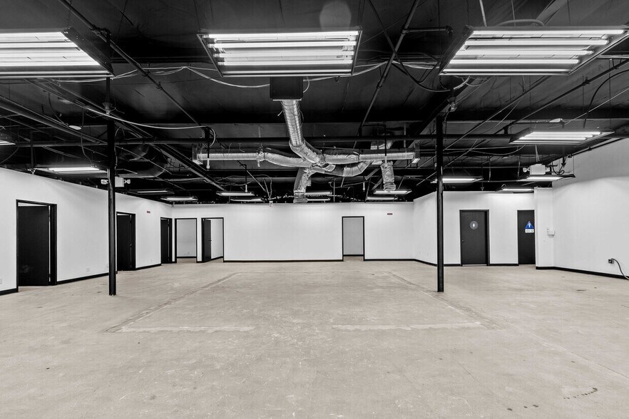 More Photos Of 9036 Winnetka Ave, Northridge Loft Creative Space For Lease