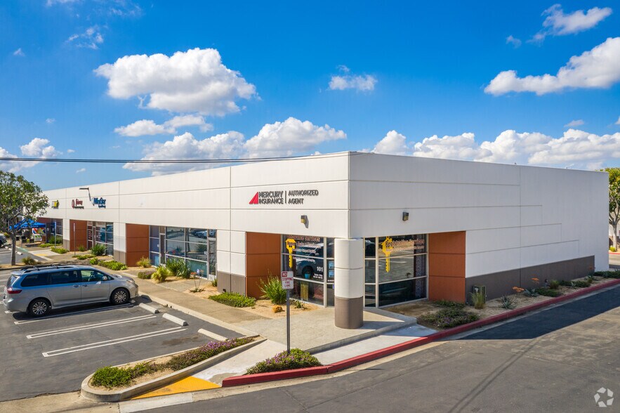 More Photos Of 600 S Grand Ave, Santa Ana Unknown For Lease