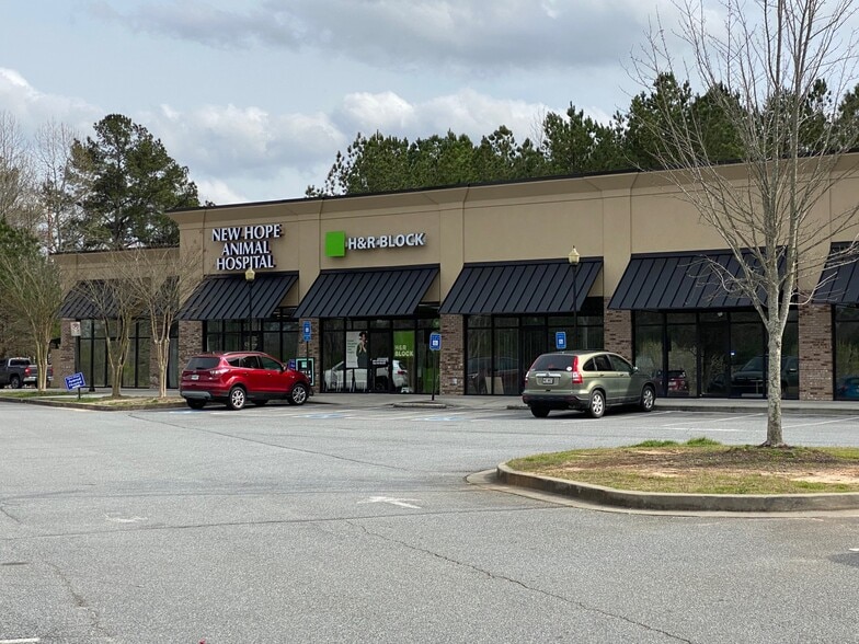 More Photos Of 49 Hosiery Mill Rd, Dallas Storefront For Lease