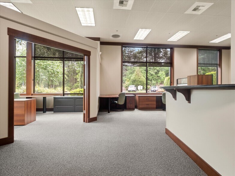 More Photos Of 23175 224th Pl SE, Maple Valley Flex For Lease