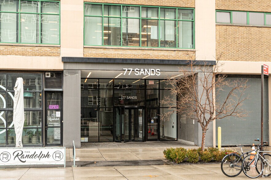 More Photos Of 77 Sands St, Brooklyn Office For Lease